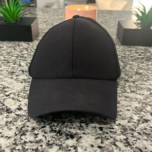 Lululemon Performance Hat